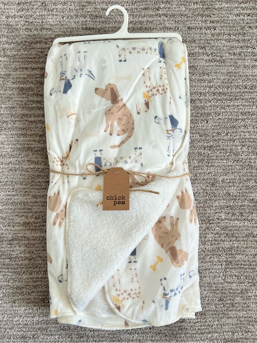 NWT Chick Pea Dog Print Plush Baby Blanket